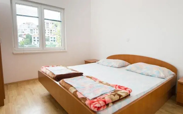 Apartments Tiha Luka