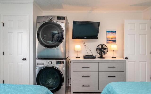 Terry lar by Oak Island Accommodations