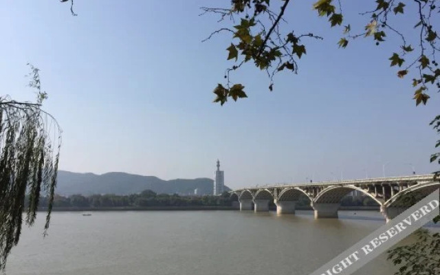 Linju Inn (Changsha Wuyi Square)