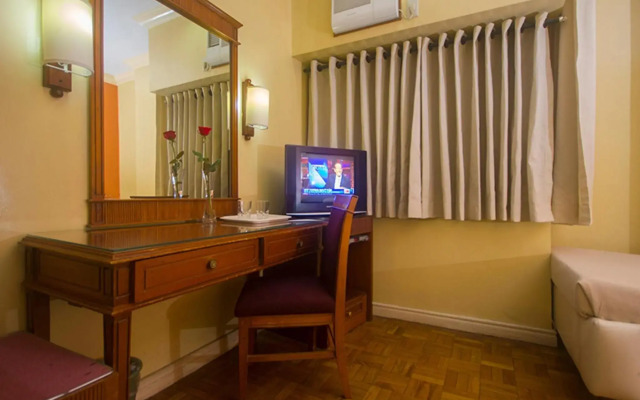 Grand City Hotel