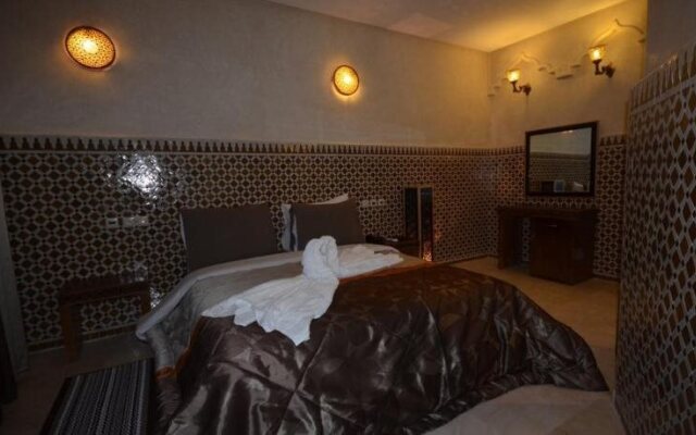 Hotel Pyramides