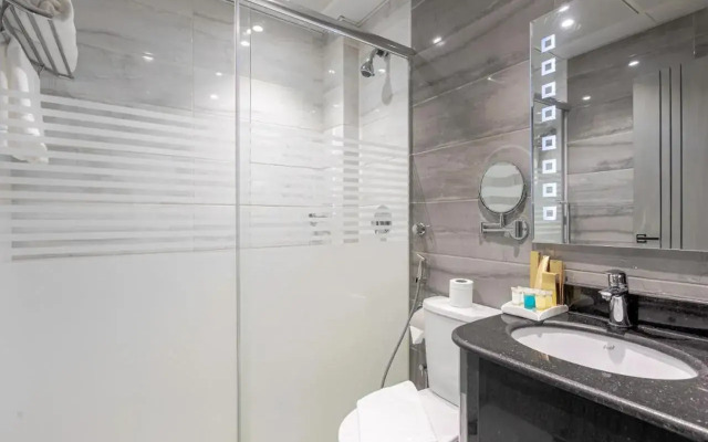 Daan Hotel