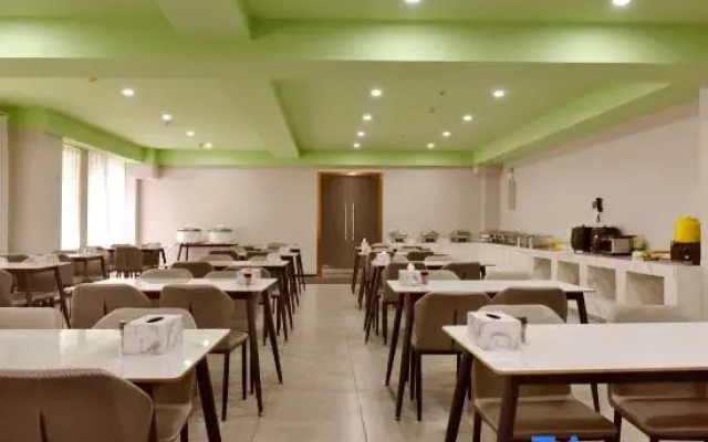 GreenTree Inn Xi'an Yanta District Dayanta Furongyuan Hotel