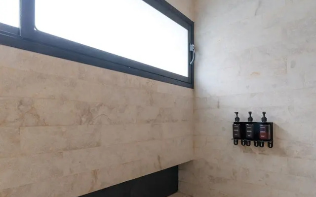 w Captivating 1BR in El Poblado
