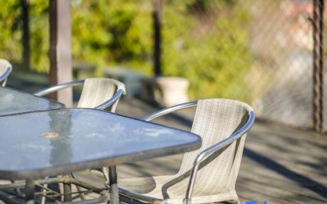 Xinleyuan Leisure Farm House