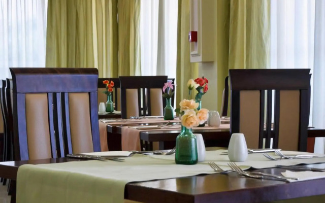 Gaia Palace Hotel