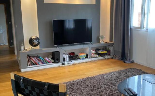 Jasmin house