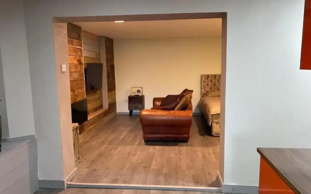 Cozy Birmingham Apartment Retreat