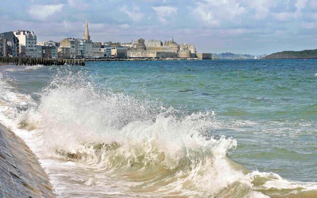 Mercure St Malo Front De Mer