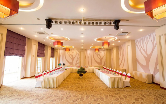 TTC Hotel Premium Ngoc Lan