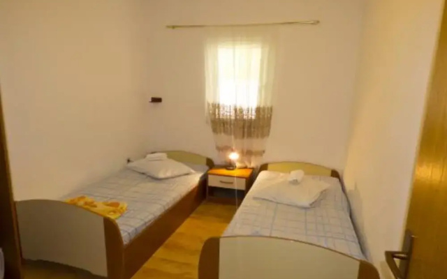 Beachfront Apartments Plaža
