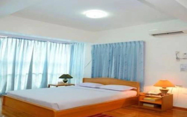 Lucky Hotel