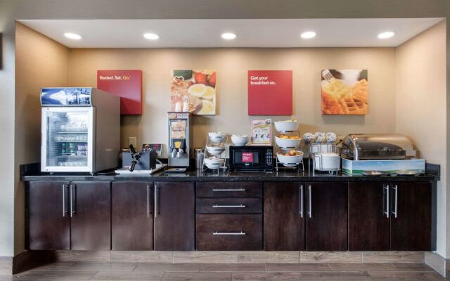 Comfort Suites Nashville near Percy Priest Lake