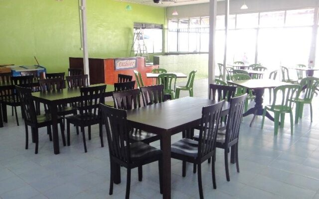 Babura Seaview Resort