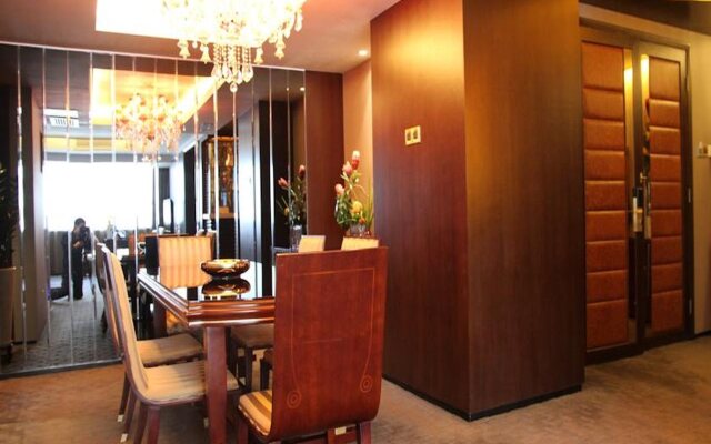 The Pavilion Century Tower Hotel