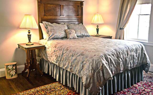 The Samuel Sewall Inn
