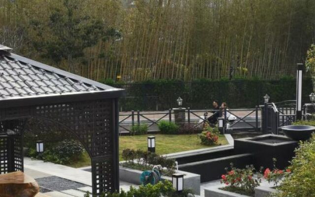 Jiari Huayuan Hotel