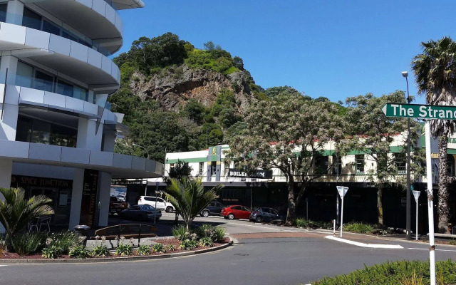Whakatane Hotel