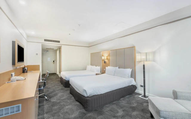 Stamford Plaza Adelaide