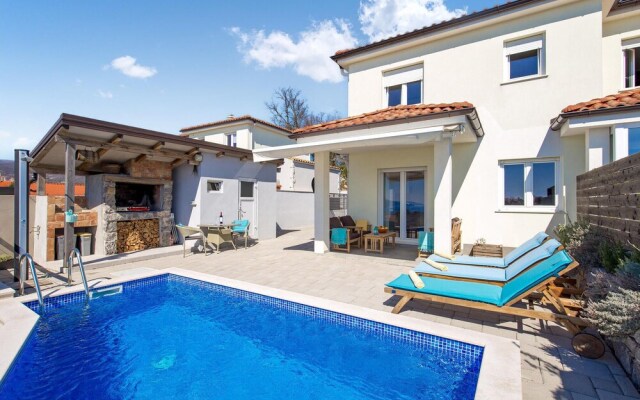 Beautiful Home in Kastav With Wifi and 2 Bedrooms