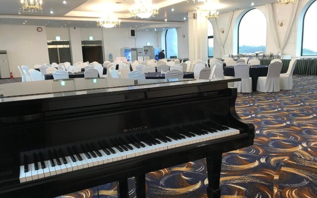 Grand Hotel Pyeongtaek