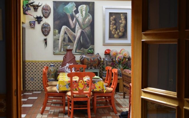 Hotel Casa de Las Flores Bed and Breakfast