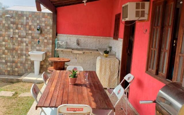 Casa da Dinda à 650m da praia de Itaúna