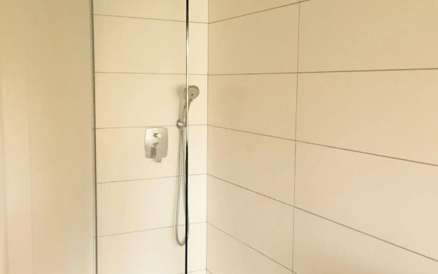 Les Suites - Adults Only