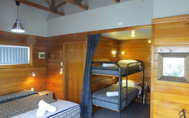 Christchurch Kiwi Holiday Park & Motels