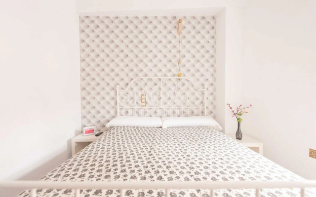 The Boutike Guesthouse - Hostel
