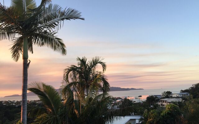 Island View Motel