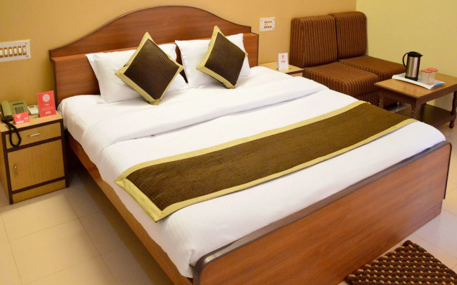 Hotel Rockwell by OYO Rooms