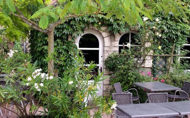 Logis Hotel Saint-Joseph