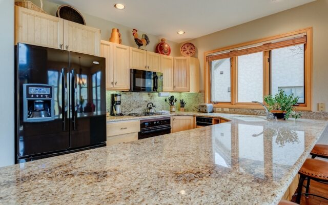 Aspen Ridge 24 3 Bedroom Townhouse by Alpine Lodging Telluride