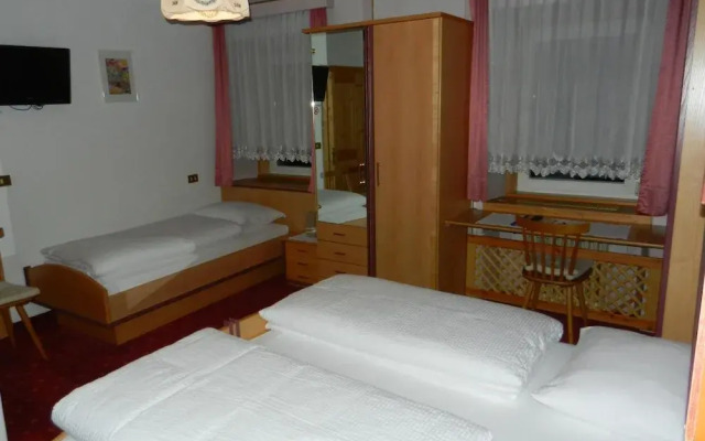 Albergo Gader