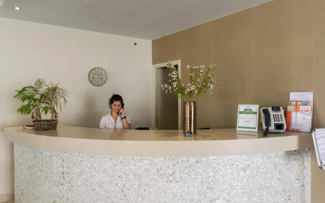Zante Plaza Hotel