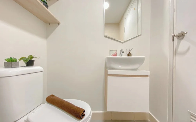 Best Deal And Homey Studio At Meikarta Apartment