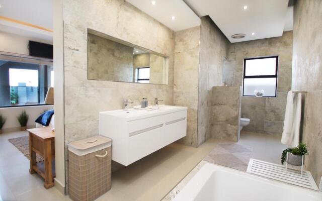 C' la Vie Luxury Accommodation & Spa