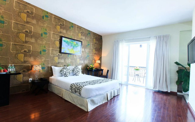 Paragon Villa Hotel