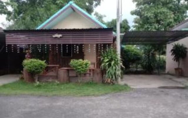 Oyo 575 Nong Kho Resort