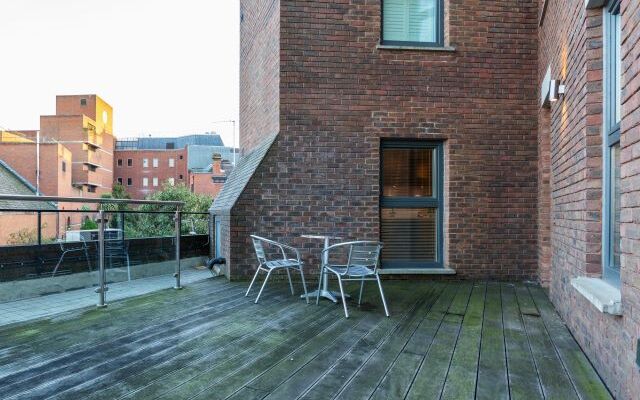 Roomspace Apartments -The Quadrant
