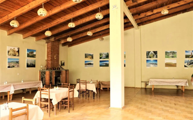Taoskari Hotel