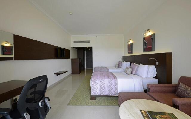 Hotel Naveen Lakeside