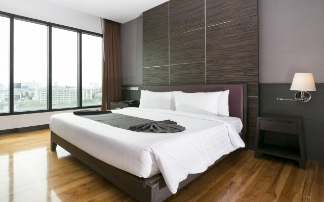 Lumen Bangkok Srinakarin