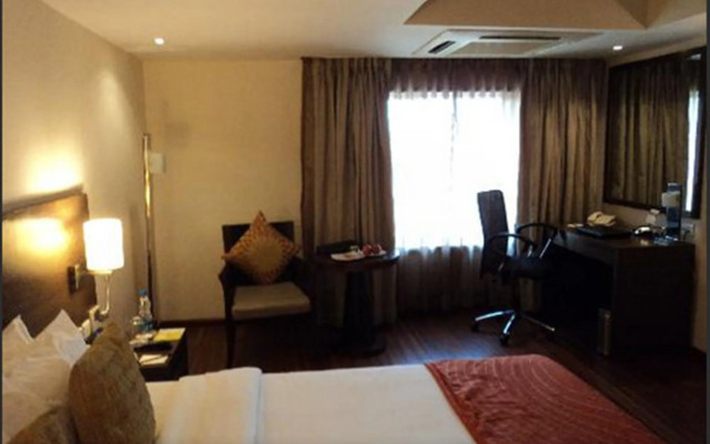 Royal Orchid Central Grazia