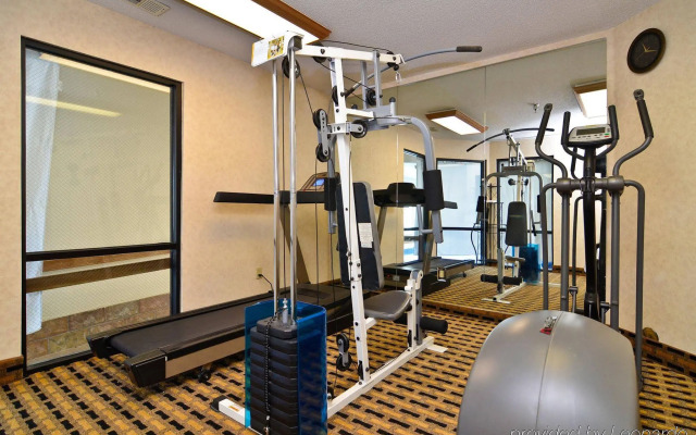 Quality Inn Lees Summit - Kansas City