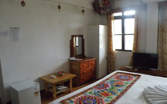 Tagimoucia House Hotel