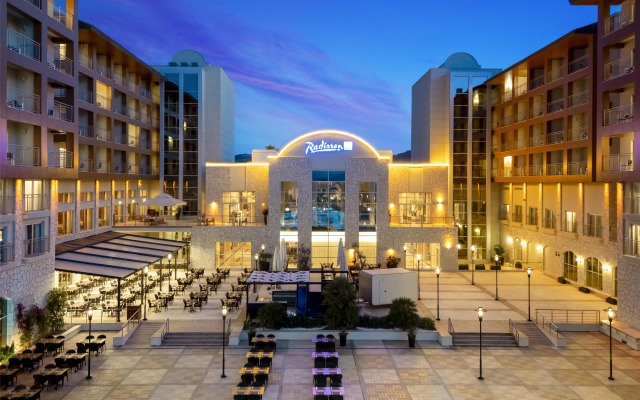 Radisson Blu Resort & Spa, Cesme