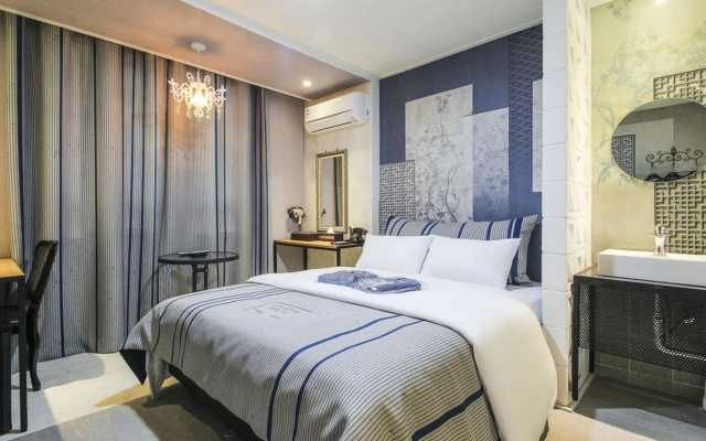 Hotel Dean