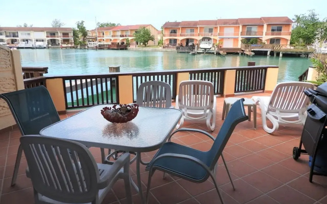 Villa Gatzby at Jolly Harbour